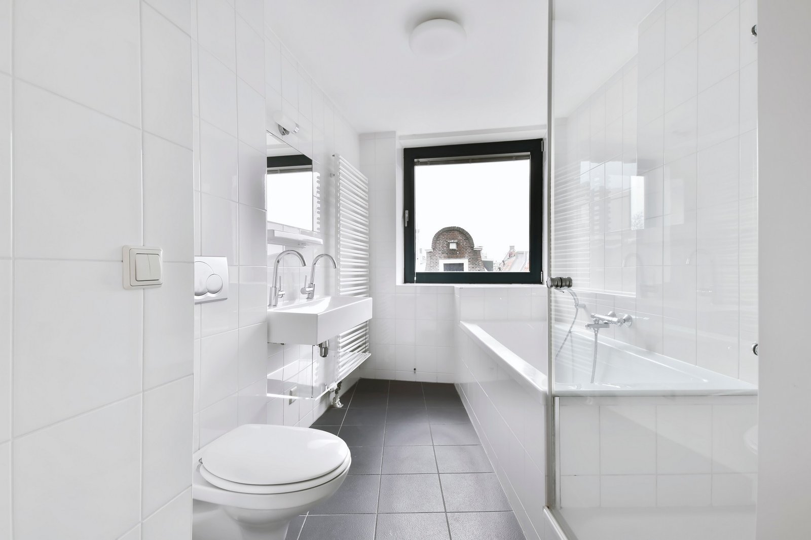 Badezimmer beim Einzug in eine neue Wohnung