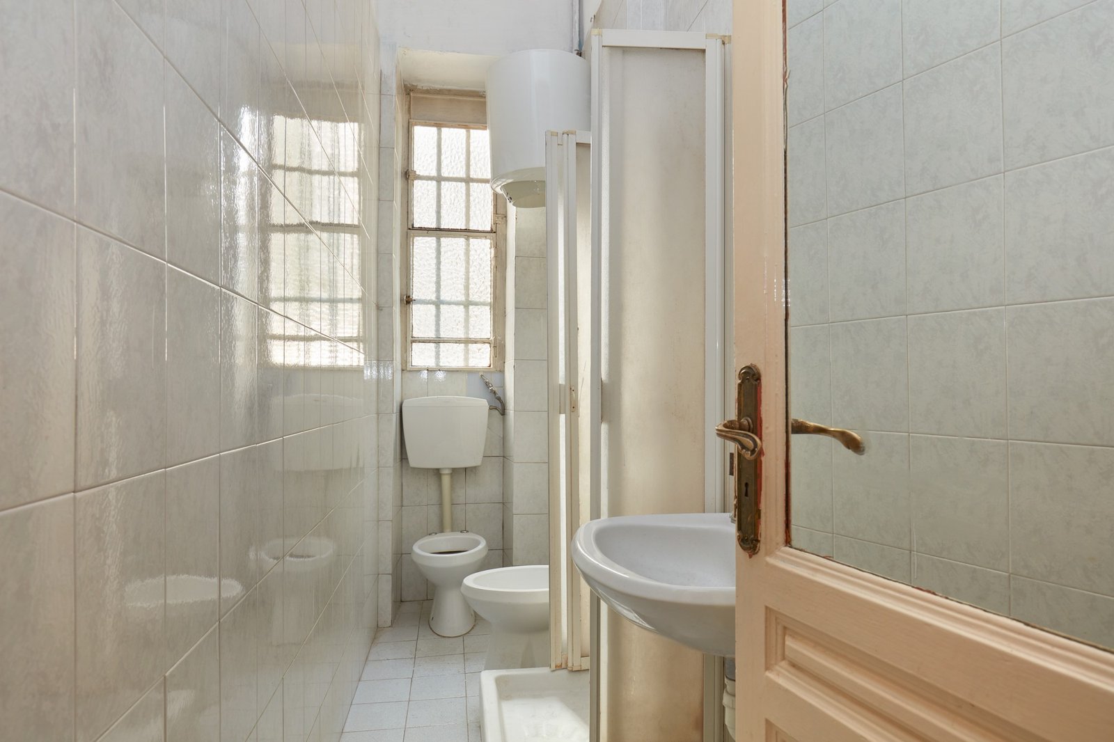 Badezimmer in einer Mietwohnung